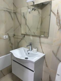 Beautiful City Square Apartment 100mbs - Durazzo - 9