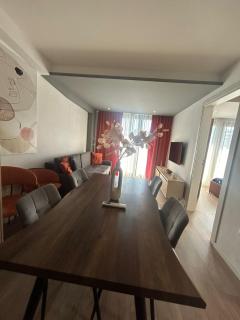 Beautiful City Square Apartment 100mbs - Durazzo - 6