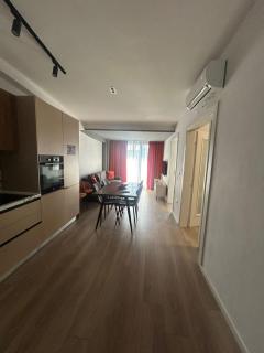 Beautiful City Square Apartment 100mbs - Durazzo - 5