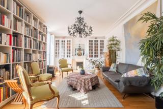 Veeve - Literary Radiance - Parijs - 9