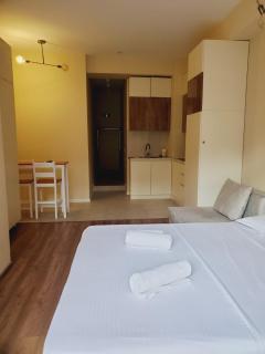 Your Hotel Jikia - Tbilisi - 2