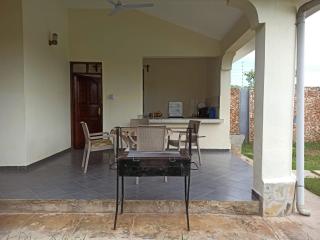 Lisa - Mombasa - 1
