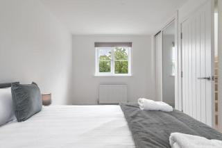 Barrow- 4 bedroom Detached House - 2