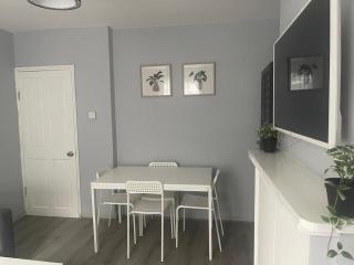 The Rankine House - 3 Bed Ground Floor Apartment - 9