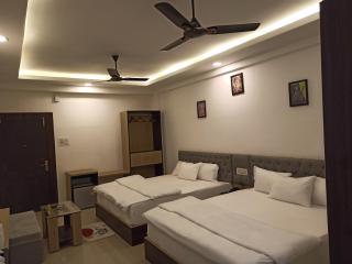 Gods County Hotels & Resorts - Tarapith - 3