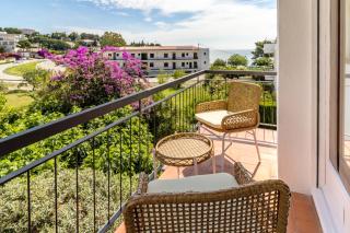 Grifeu 18 Apartamento con terraza y vistas - Llança - 3