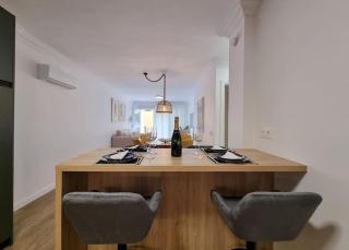 Beachside Home Escape - Marbella - 4