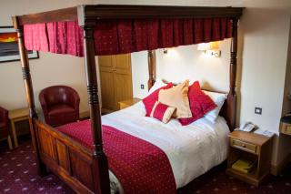 The Royal Hotel - 9