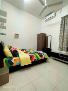 Pa&Ma HomeStay Kulim II 3R2B fully aircond wifi netflix - 3