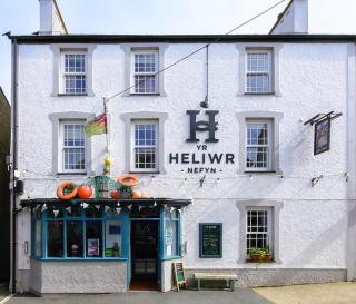 Tafarn Yr Heliwr - Nefyn - 0
