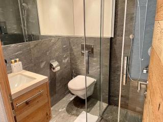 Flims Mountain retreat with Nordic Hotpot near Caumasee - Flims - 2