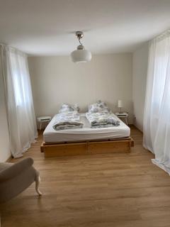 Ferienwohnung Feucht EG NATURNAH Parkplatz WLAN - Feucht - 2