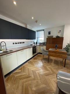 Cosy 1 bedroom apartment with balcony near Chiswick - Londres - 6