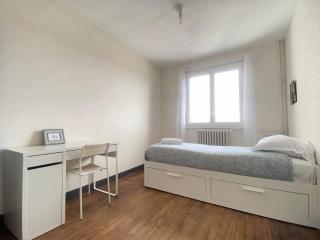 Joli T4 avec balcon, place de parking - Oradou - Clermont-Ferrand - 8