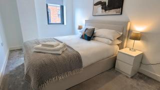 Comfy 2-Bedroom Apartment with Parking & Balcony in Jewellery Quarter, Birmingham - Birmingham - 6