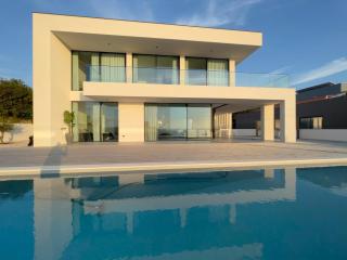 Exclusive Beach House with full sea view, Luxury and Comfort by the Sea - Murtinheira - 4