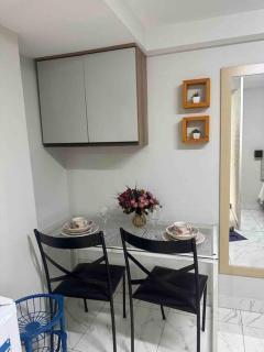 kitnet 13 central com ar tv smart completa - Montes Claros - 2