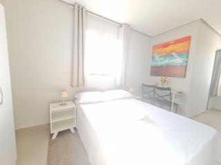 Kitnet 301 centro linda vista por sol com tv smart e ar - 8