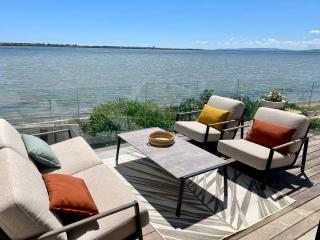 Design villa with panoramic pond view and jacuzzi - Pérols - 7