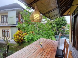 Nyoman Sandi Guest House - Ubud - 7