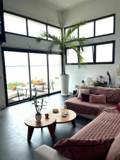 Design villa with panoramic pond view and jacuzzi - Pérols - 3