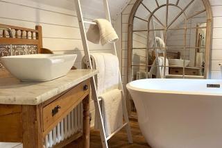 2 - Unmissable Views - Outdoor Bath - Custom Design - Pont Sticill - 6