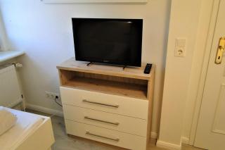 Thora Jaiken Hüs Thora Jaiken, Apart Eike - 2