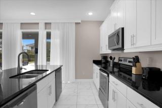 5 Bedrooms- 5 Bathrooms- Encore Resort 7712 Fd - Orlando - 4