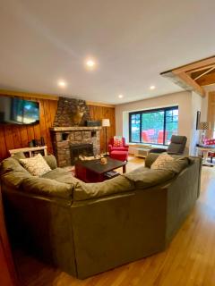 Northwoods Retreat - Lakefront with Dock and Beach access - Tomahawk - 6