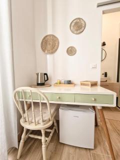 Family Room - 7