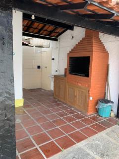 Casa agradável com estacionamento incluso - 1