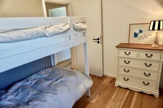 Meierhus - - 4
