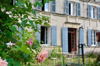 MAISON DE CAMPAGNE - Calme & Confort - Jardin Barbecue - Parking et Wifi Gratuit - ESPACE ET DETENTE - Idéal FAMILLE - Saint-Saturnin-du-Bois - 4