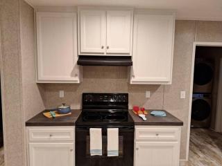 The Breezy Pelican - Gulf Breeze - 6