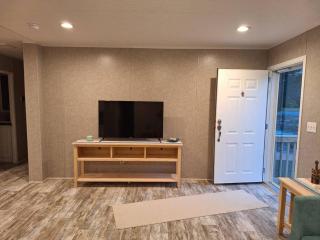 The Breezy Pelican - Gulf Breeze - 3