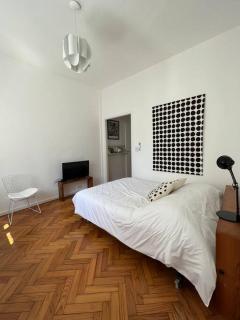 Departamento minimalista y luminoso en Recoleta - Buenos Aires - 4