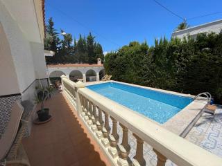 Villa con piscina a 5 min a pie de la playa y Pau5 - El Campello - 9