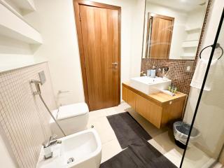 Stunning 2BR LuxuryLiving in PrimeArea AlNaseem203 - Abu Dhabi - 4