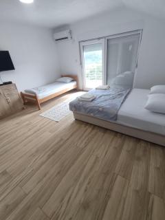 View of the city - Studio Apartment 2 - Mostar - 4