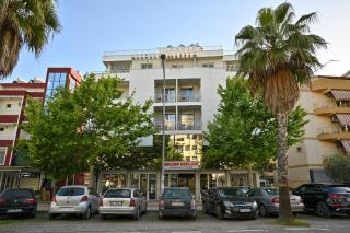 Hotel Vila Emes - Durazzo - 8