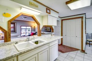 Bull Shoals Lake Home at Beaver Creek Marina! - Kissee Mills - 2