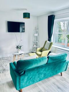Long Stay Dover Ferry Apartments , with Parking - Kent - 3