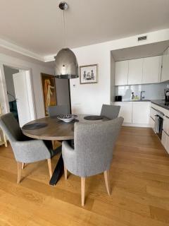 Cozy stylish spacious flat - 8