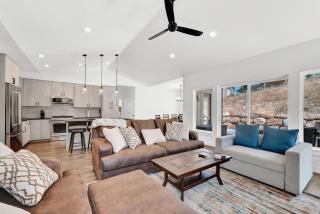 Brand NEW Entire home in Eden Utah - Eden - 7