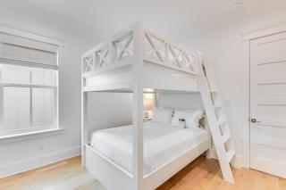 The Beach Hive BVR25 by Liquid Life - Gulf Shores - 4