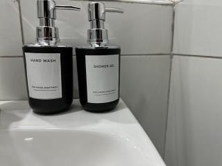 Sleek One Bedroom Apartment - Kulambiro, Kampala - 3