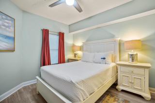 Palacio 1604 by Liquid Life - Pensacola - 2