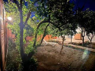 2BR oasis, 5 min to beach, 15 min to airport Private entrance,fully fenced garden - Altınkum - 9