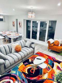 Luxury Long Stay House for contractors in Faversham with Hot Tub & Parking - Kent - 0