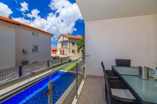 Apartments in Crikvenica 5648 - 7